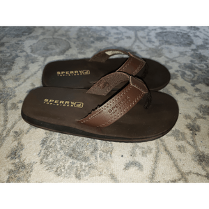 boys sperry flip flops